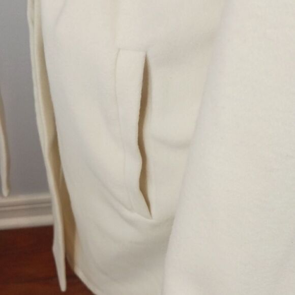 FASHION NOVA Women's Manhattan Ivory wrap faux wool coat sz S - Picture 7 of 14